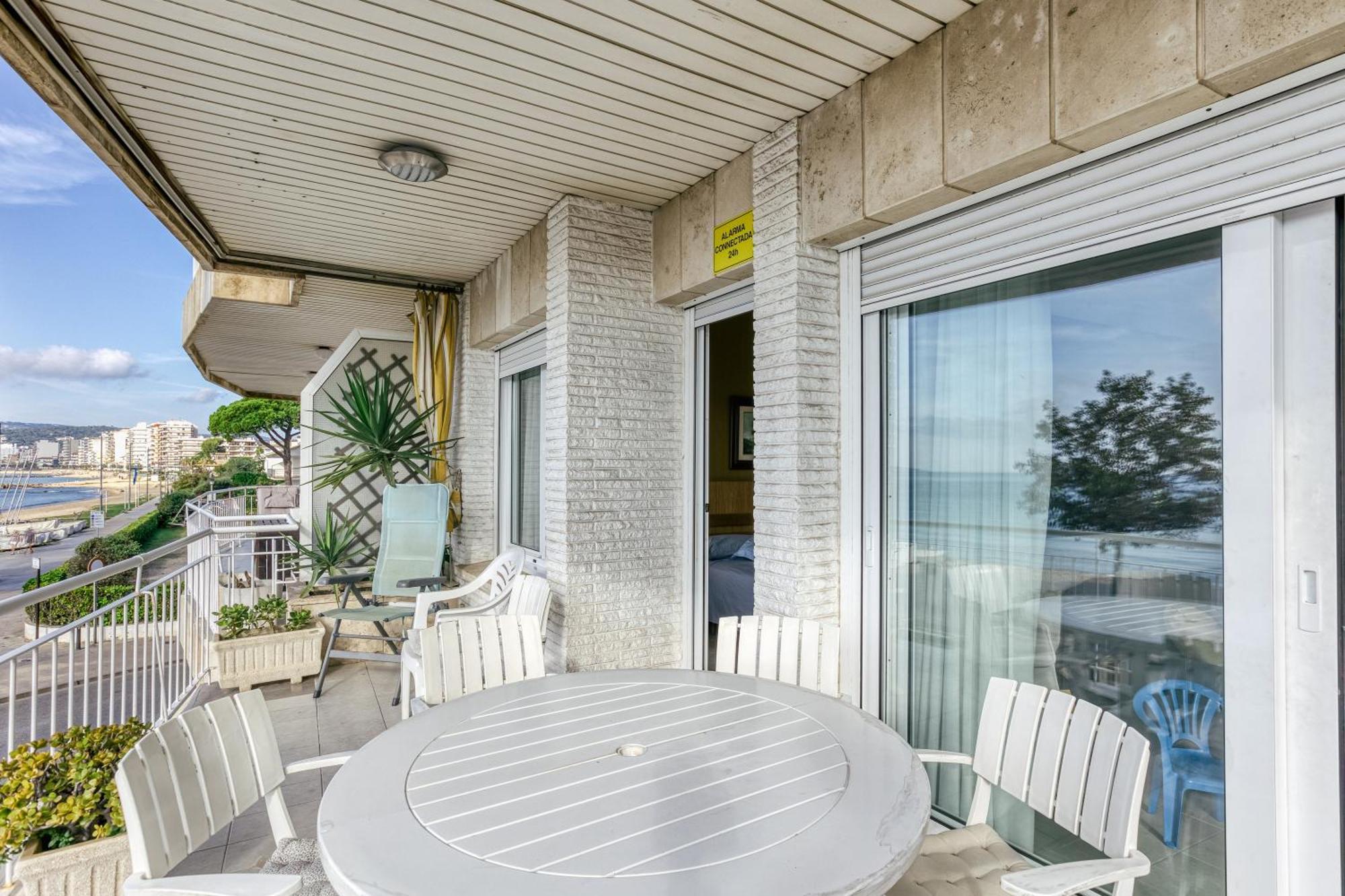 Carrer Del Mar Apartment Palamos Ngoại thất bức ảnh